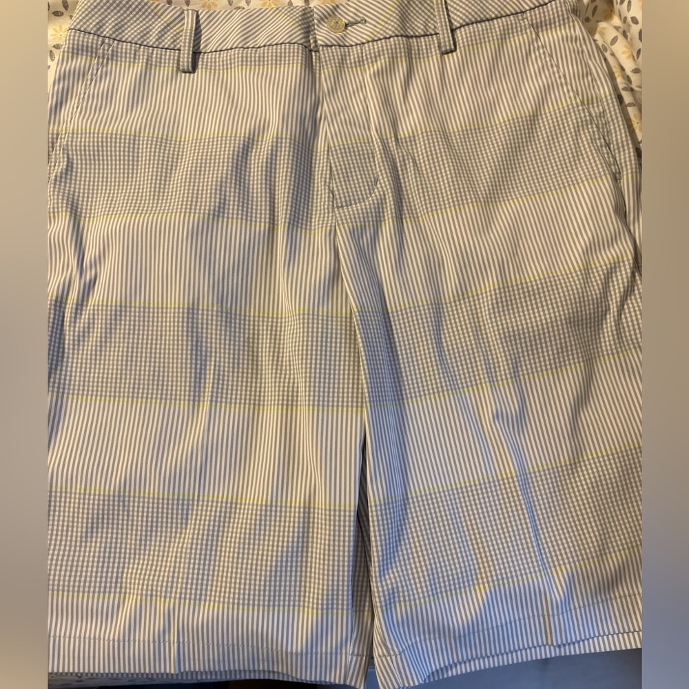 Puma Shorts Mens Size‎ 32 Plaid Golf Lightweight Polyester Blend 10”